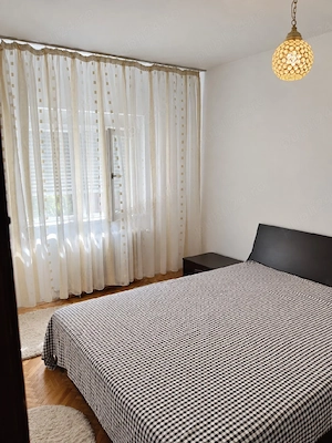 proprietar vand apartament 3 camere - imagine 4