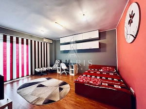 Apartament tip studio, etaj intermediar, zona Complex Studentesc