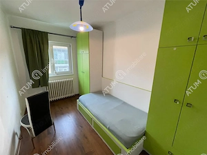Apartament 3 camere decomandate balcon tip loggie Vasile Aaron Sibiu - imagine 7