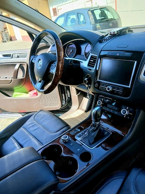 Vând VW Touareg - imagine 3