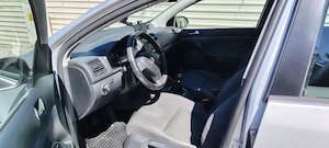 VÂND Volkswagen Golf 5  - imagine 10