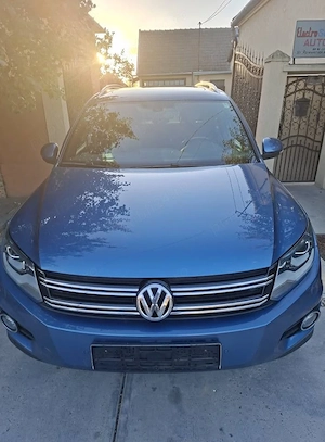 Vand Volkswagen Tiguan Track&Field 4x4 - imagine 6