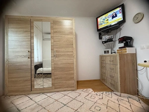 1 Camera, Zona Lipovei, mobilat, utilat, bloc reabilitat termic - imagine 3