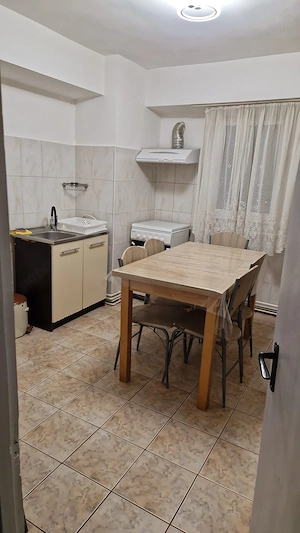 Inchiriez apartament - imagine 3