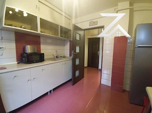 ULTRACENTRAL • 4 CAMERE • PARCARE • IDEAL STUDENȚI / BIROU - imagine 14