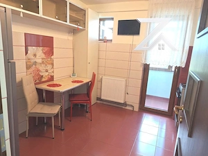 ULTRACENTRAL • 4 CAMERE • PARCARE • IDEAL STUDENȚI / BIROU - imagine 9