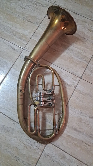 vând bass flygorn