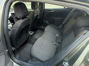 Vând Opel Astra K 1.6 CDTI (110 CP)   Foarte întreținută, consum redus - imagine 6