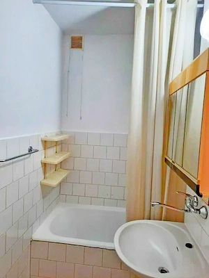   200 Euro | Apartament spațios 1 cameră (40 mp)   Zona Lunei   Prințul Turcesc (etajul 3 din 4)   - imagine 9
