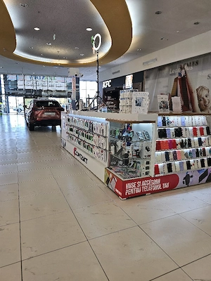 Angajăm Consultant Vânzări   Stand Accesorii Telefoane!    