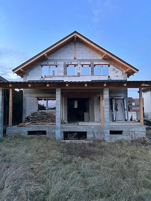 Casa de vanzare Cristur