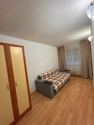 Proprietar închiriez apartament 2 camere - imagine 2