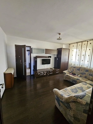 Apartament 2 camere, 42 mp, zona Craiovita Noua 