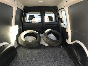 Volkswagen Caddy Maxi Furgon - imagine 18
