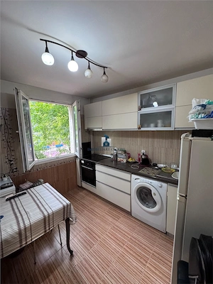 Apartament 2 camere Decomandate Izvorul Rece - imagine 10
