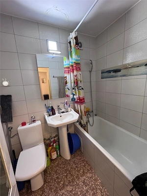 Apartament 2 camere Decomandate Izvorul Rece - imagine 5