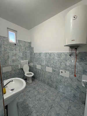 Casă tradițională cu teren intravilan generos de 2.530 mp în Ernei - imagine 5