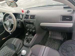 vand VW Jetta-2012