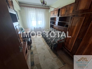 Apartament 3 camere, confort 1 semidecomandat, Gavana 2, etaj 4. - imagine 3