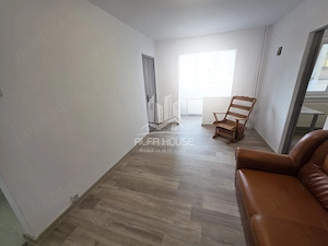 Vând ap.2 camere, etaj 2, zona Micro 2 ! - imagine 5
