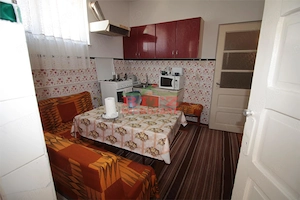 Nou! Ap. 4 cam., decom. situat in vila, et. 1, Orasul de Jos! - imagine 9