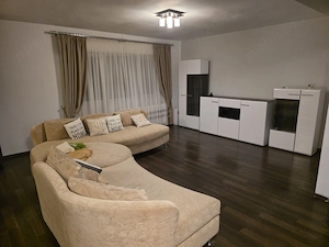 Închiriez apartament 3 camere, str. Pompiliu Clement Piatra-Neamț, 92 mp, an construcție 2011