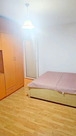   240  | Garsonieră amenajată   Zona Blașcovici (etajul 1 din 4)   - imagine 11