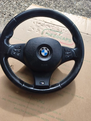 Volan BMW de fanzare  - imagine 3