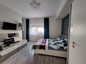 Apartament lux 3 decomandate, 87 mp, bloc 2020 zona Cornitoiu - imagine 5