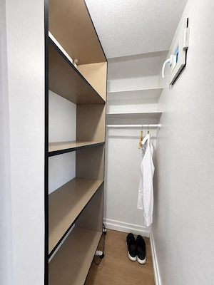 Apartament 1 camera  renovat | Central   Ba lcescu | 5 min UVT | Privelis te superba  - imagine 12