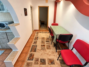 Apartament 2 camere decomandate et. 2 Mihai Viteazul - imagine 4