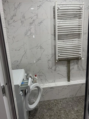 Garsoniera cu centrala proprie  de inchiriat zona Colentina - imagine 2