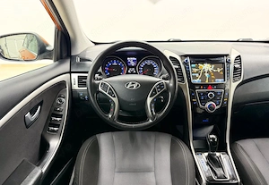 Hyundai i30 1.6 CRDI DCT Passion - imagine 13