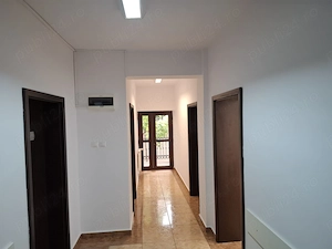 Proprietar inchiriez parter casa - imagine 4