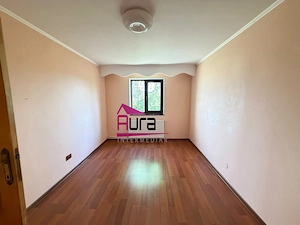 Apartament 3 camere zona Vest - imagine 11