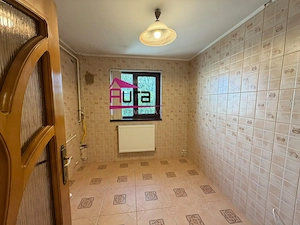 Apartament 3 camere zona Vest - imagine 9