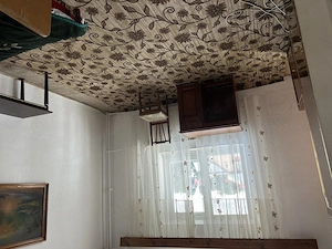  Închiriez garsonieră cu o cameră în Rădăuți , Jud Suceava, str Granicerului, nr 10 - imagine 2