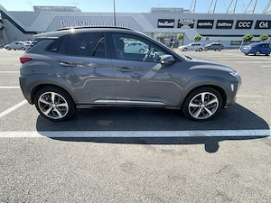 Hyundai Kona 1.6 CRDi 4WD 7DCT luxury+   automată   foarte bine întreținută 