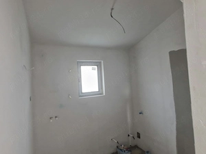 Casa Dobreni noua din lemn la gri 100mp si 660mp teren - imagine 9