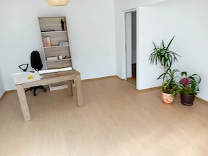 Ap 3 cam B-dul 9 Mai (Spatiu Comercial) 80mp parter centrala termopan - imagine 5