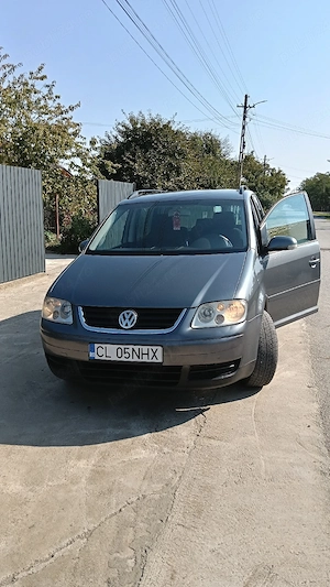 De vîzare vw Touran  - imagine 5