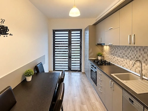 Inchiriere apartament 2 camere, de lux , MRS cartier Albert, Ploiesti - imagine 8