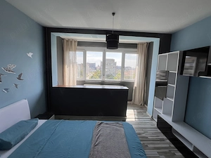 Proprietar, vand apartament decomandat 2 camere Gh Lazar 27, et 9 - imagine 5