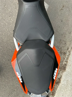 KTM Duke 125 (2023) - Ediție rară, Blue & White - imagine 5