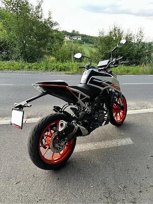 KTM Duke 125 (2023) - Ediție rară, Blue & White - imagine 3