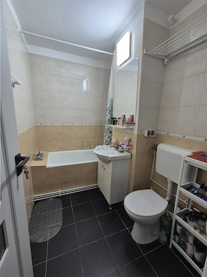 DAMBOVITA - 2 CAMERE - COMPLET RENOVAT - CENTRALA PROPRIE - imagine 11