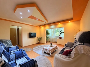 COM 0 | Apartament cu 3 camere, etaj 1 | Sagului