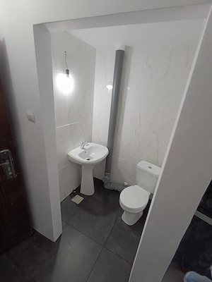 Garsoniera se vinde sau se închiriază  - imagine 9