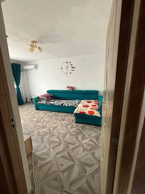 vând urgent apartament  - imagine 2