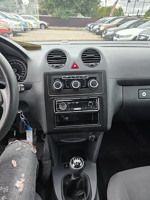 Vw Caddy 2011 Euro 5 Manual  - imagine 11